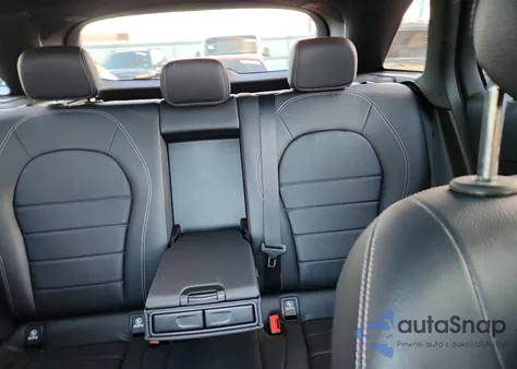 2021 Mercedes-Benz Glc 300 4Matic z USA, uszkodzony, nr VIN W1N0G8EB5MF915927